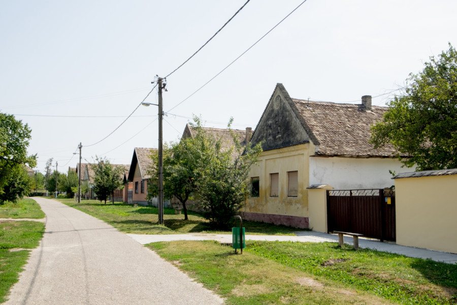 NAJSKUPLJE ZEMLJIŠTE U SRBIJ: Pet hektara prodato po neverovatnoj ceni