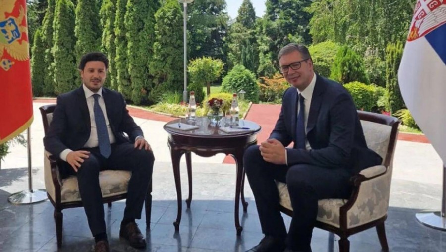 VUČIĆ UGOSTIO DRITANA ABAZOVIĆA: "Nastavićemo da gradimo bolje odnose"