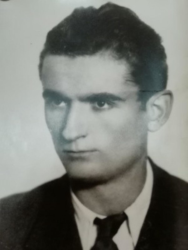 KADA JE VALTER PRESTAO DA BRANI SARAJEVO: Zašto se krilo od porodice da je mrtav, da li mu je pucano u leđa?