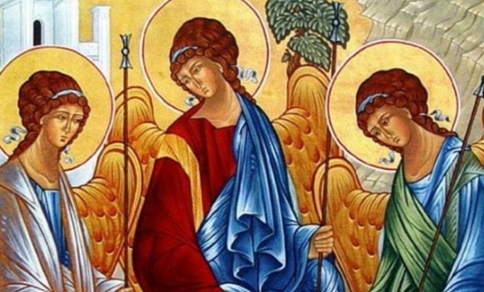 DANAS SLAVIMO DUHOVSKI PONEDELJAK: Običaji nalažu da se ovi poslovi nikako ne smeju raditi