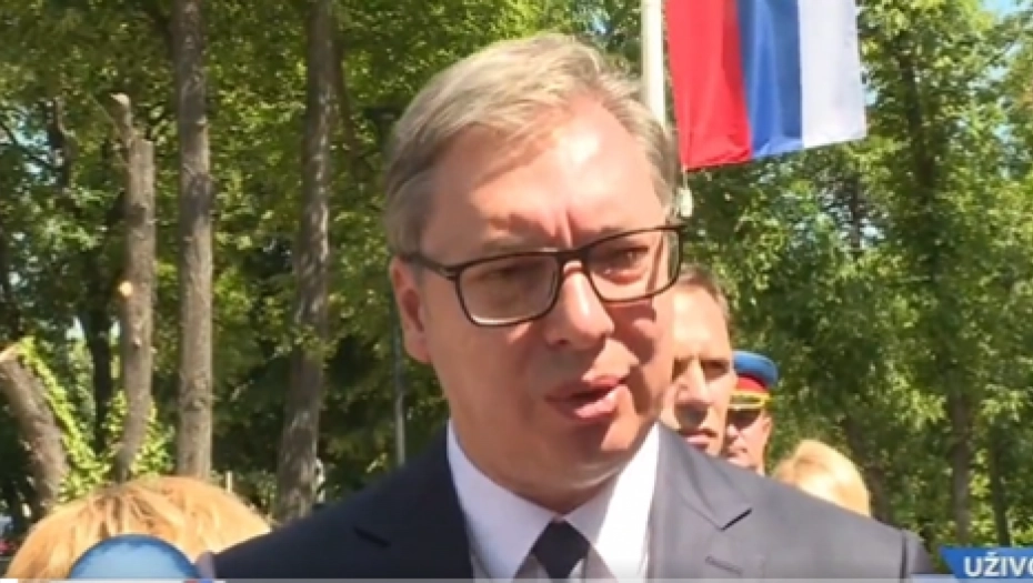 PREDSEDNIK VUČIĆ PORUČIO: Srbija poštuje sebe i svoju politiku (VIDEO)