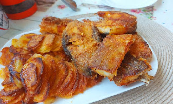 KROMPIR SA RIBOM U RERNI: Idealan ručak po bakinom receptu! (VIDEO)