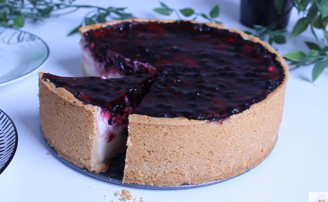 NAJLEPŠA POSNA TORTA ZA SVETU PETKU Višnje i plazma - recept kakav niste još probali