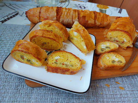 RECEPT IZ BAKINE KUHINJE KOJI ĆE VAS ODUŠEVITI: Sjajne projare u rolnici, idealna harmonija ukusa! (VIDEO)