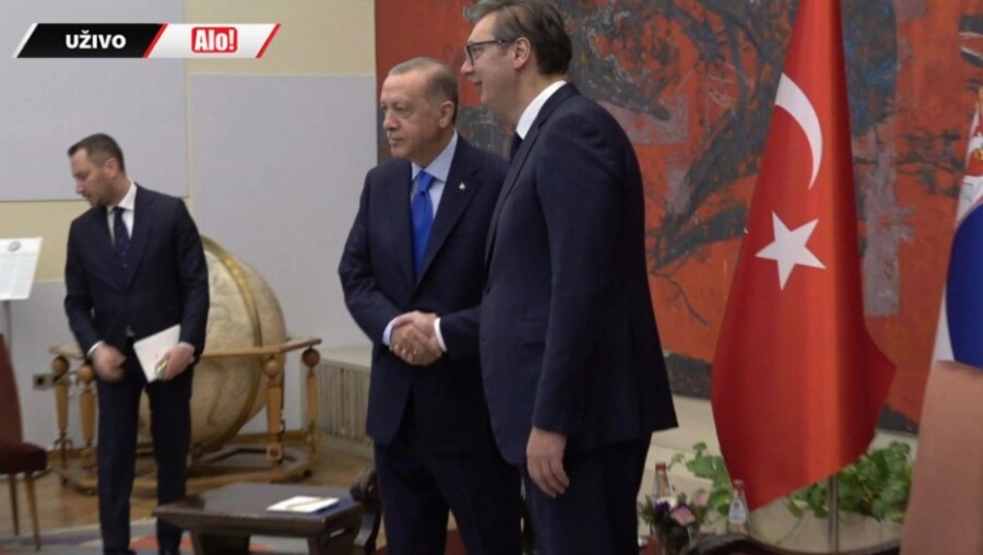 ODLIČAN, PRIJATELJSKI I OTVOREN RAZGOVOR: Predsednik Vučić o sastanku sa Erdoganom