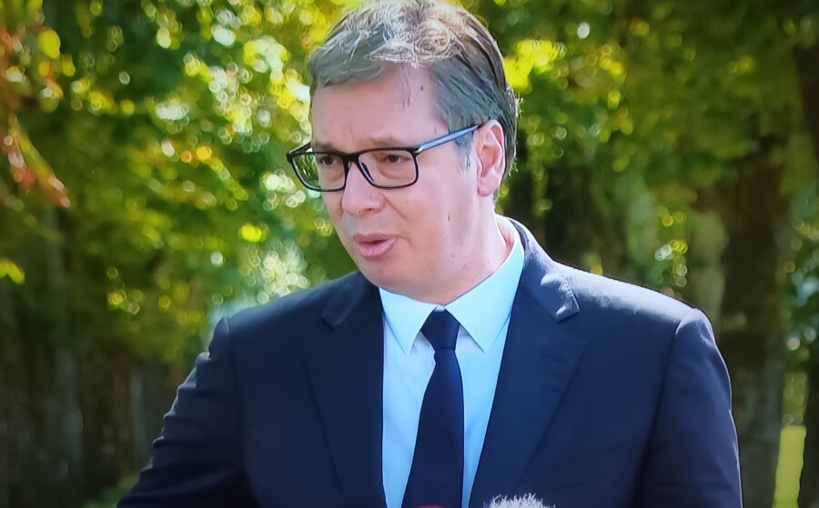 ALEKSANDAR VUČIĆ: Jedva čekam da dođem u Jasenovac i položim cvet