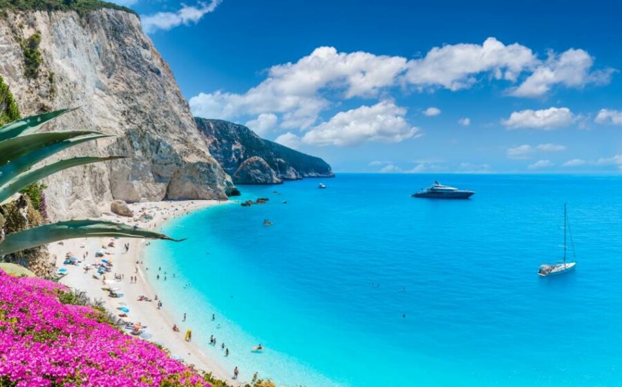 MEDITERANSKA ISHRANA ZA DUG ŽIVOT I DOBRO ZDRAVLJE Već sedmu godinu zaredom proglašena je za najbolju