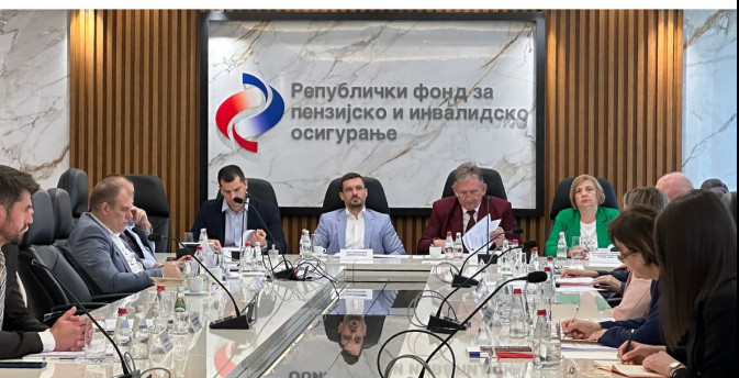 NASTAVLJA SE USKLAĐIVANJE PENZIJA PO NAJPOVOLJNIJOJ FORMULI Iz Fonda PIO najavili sigurnost i stabilnost penzija i u ovoj godini
