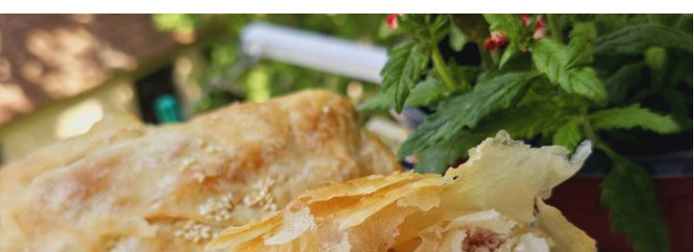 DIVAN RECEPT ZA LISNATE PITICE SA SIROM Prave se bez kvasca i praška za pecivo a idealne su za sve obroke