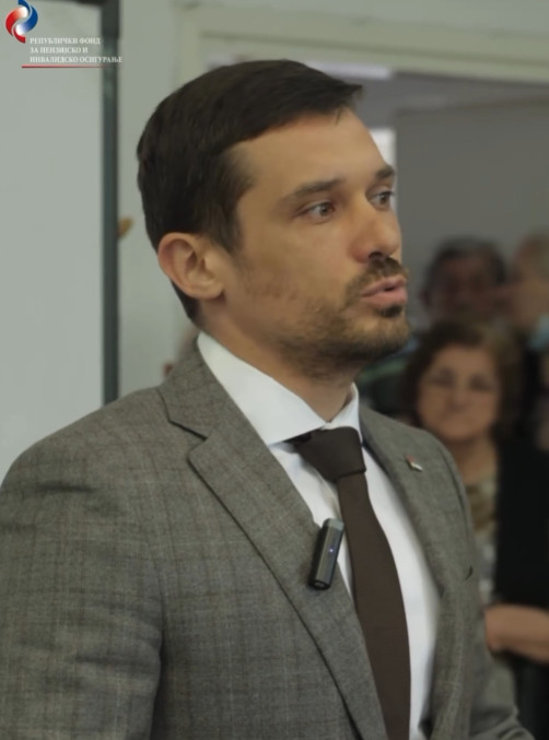 NEOSNOVANE PRIMEDBE NA RAD FONDA Ognjenović: Pritužbe roditelja zbog dužeg čekanja na rešenja o naknadi su loša namera ili potpuna neupućenost pojedinaca