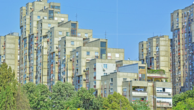 OPŠTINA NOVI BEOGRAD PRISTUPAČNIJA INVALIDIMA Osobe s oštećenim vidom ili sluhom lakše do šaltera