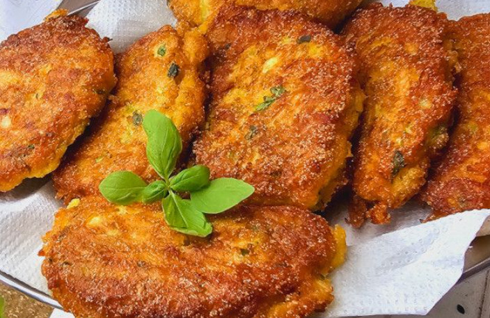 PREDLOG ZA DANAŠNJI RUČAK Recept za pljeskavice od tikvica