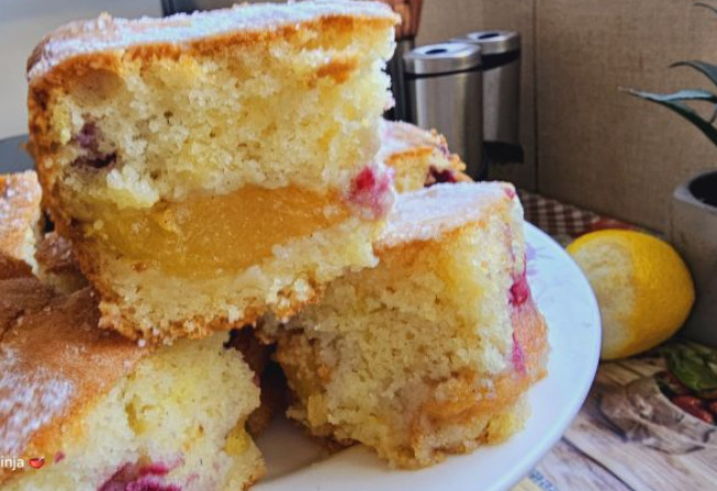 RECEPT ZA LJUBITELJE VOĆNIH KOLAČA Kombinacija ukusa u kojoj ćete uživati