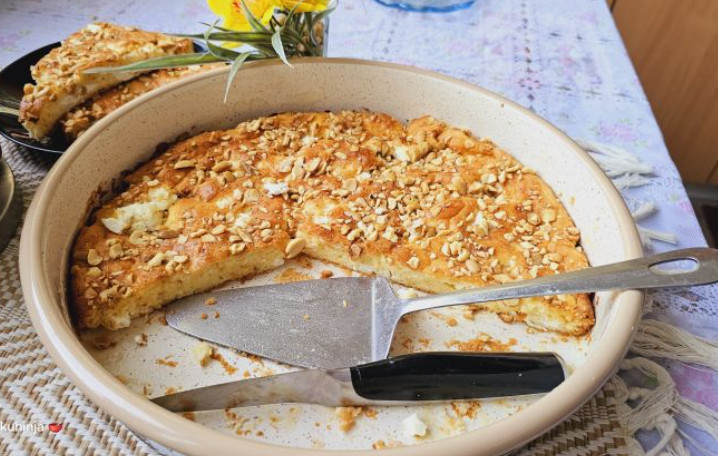 SPREMITE SPECIJALITET ZA DORUČAK Pita sa sirom bez kora po receptu iz Bakine kuhinje