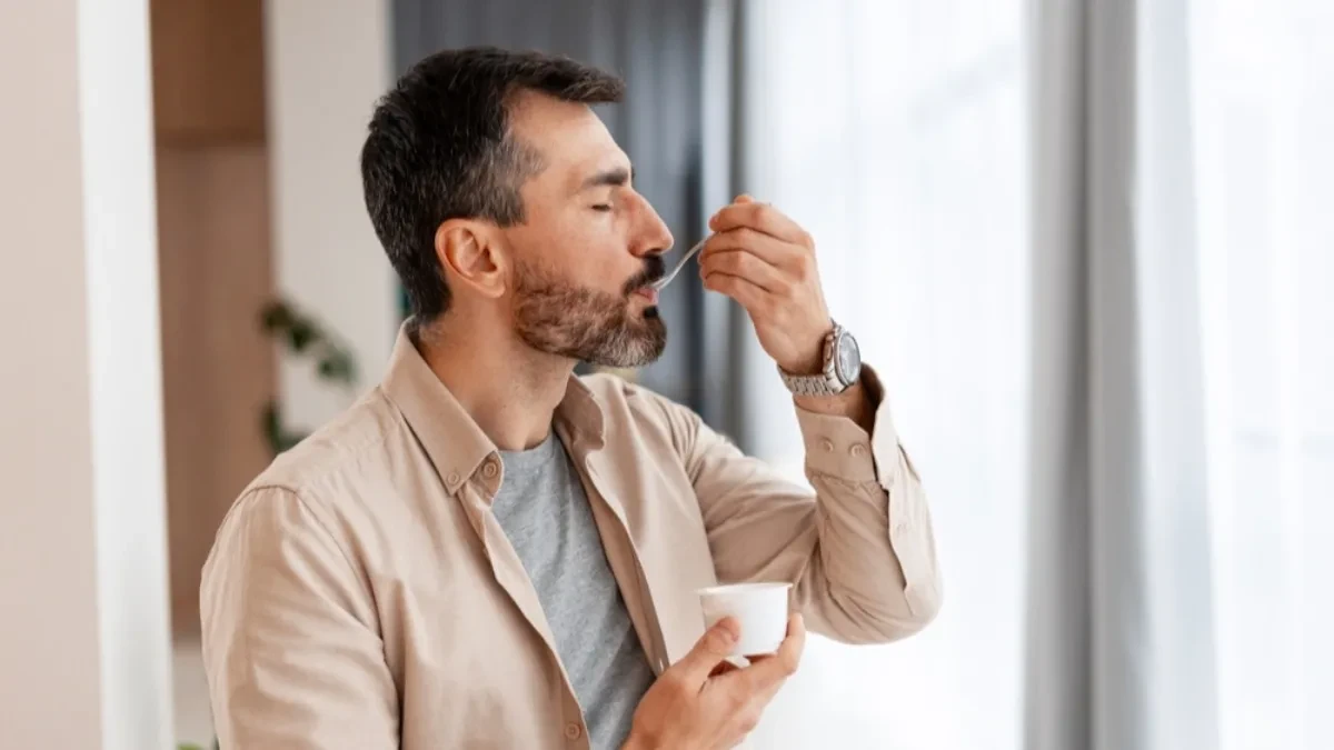 Kada je najbolje jesti jogurt za zdravlje creva - stručnjaci otkrivaju šta je zaista važno