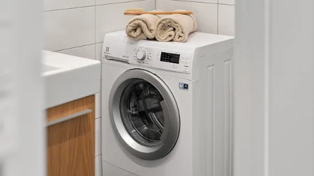 Veš-mašina vam „šeta“ po kupatilu tokom centrifuge? Ovaj jednostavan trik može da je umiri