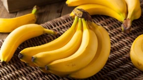 Kako banane deluju na krvni pritisak - prednosti i razlozi za oprez