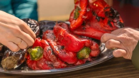  Pre zamrzavanja pečenih paprika uradite ovo – sačuvaće ukus i neće biti vodnjikave