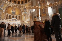 Kakvi vetrovi danas duvaju, takva će biti godina - SPC slavi Sveta tri jerarha