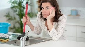 Zapušena sudopera - rešenje imate u kuhinji, treba vam samo 4 sastojka