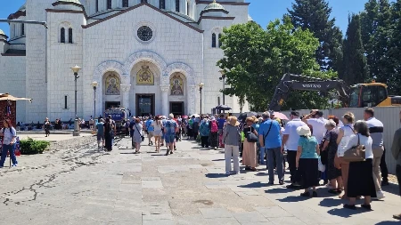 SPC potvrdila - Pojas presvete Bogorodice u Hramu Svetog Save do 1. juna zbog interesovanja vernika