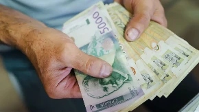 Novac kreće od sutra - proverite kada vama leže panzija 