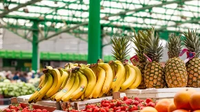 Jedni proizvodi poskupljuju, drugi pojeftinjuju - trešnje i borovnice skuplje