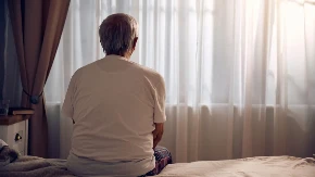Obnovio porodičnu kuću, a posle radova morao da ode - penzioner ostao bez doma i sina