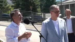 Vučić najavio investiciju vrednu 40 miliona evra, povećanje plata i penzija