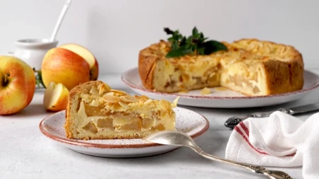 Sipana pita sa jabukama - starinski recept bez mešenja i razvlačenja kora
