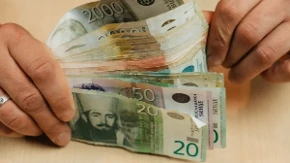 Kreću velike isplate državne pomoći - penzionerima do 50.000 u septembru 