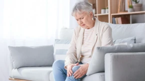 "Znam kad će kiša, bole me kolena" - nauka objašnjava šta se krije iza bola zbog promene vremena