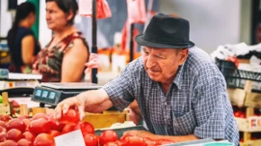 Paprike ima na pretek, pa cena pada - šta je još pojeftinilo na pijacama