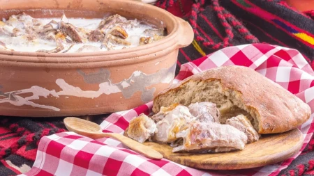 Jagnjetina kuvana u mleku – toliko mekana da se topi u ustima